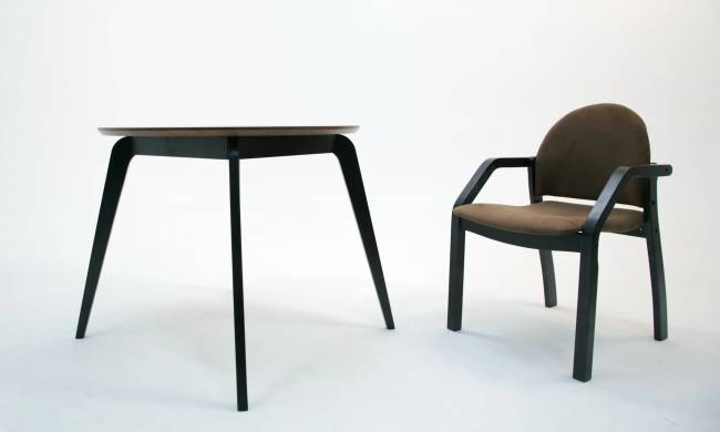 Стул-кресло Джуно 2.0 чёрный/коричневый