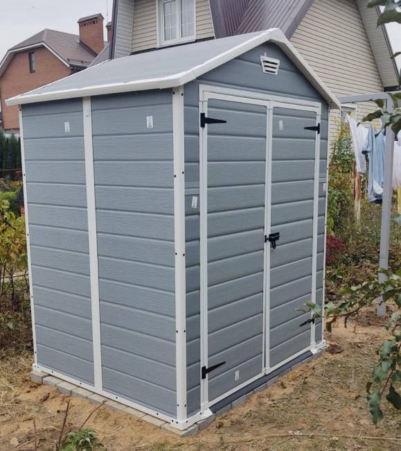 Сарай "Манор 6x5DD" (размеры 175 x 145 см), серый