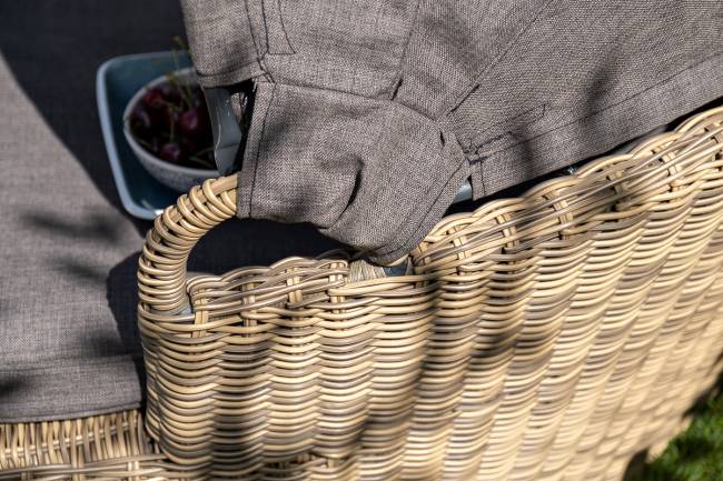 "Стильяно" плетеная кровать круглая, цвет соломенный "Стильяно" плетеная кровать круглая, цвет соломенный