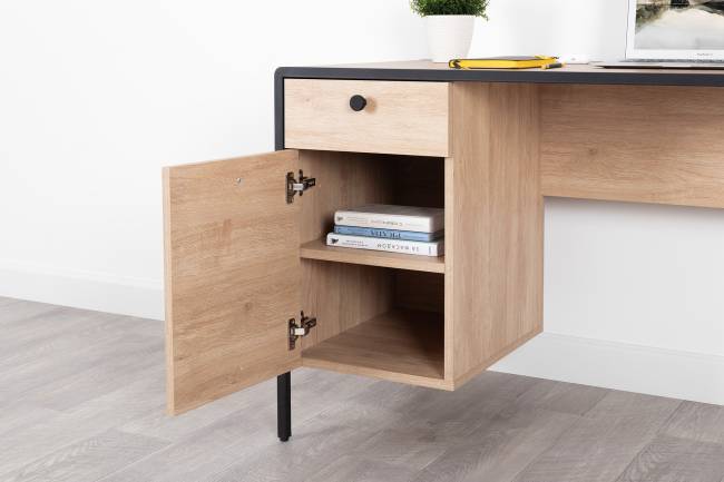 Два письменных стола Брюс цвет чёрный/Battle rock Santiago/столешница МДФ ель карпатская